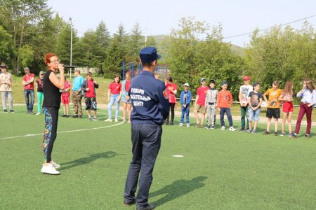 ДЕТСКИЕ СОРЕВНОВАНИЯ ПО ПОЖАРНО-ПРИКЛАДНОМУ СПОРТУ НА СНЕЖНОЙ ДОЛИНЕ ДЕТСКИЕ СОРЕВНОВАНИЯ ПО ПОЖАРНО-ПРИКЛАДНОМУ СПОРТУ НА СНЕЖНОЙ ДОЛИНЕ
